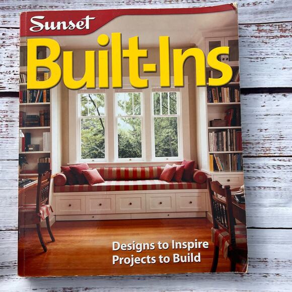 Sunset Built-Ins DIY Paperback Book Pre-Loved - Picture 1 of 4